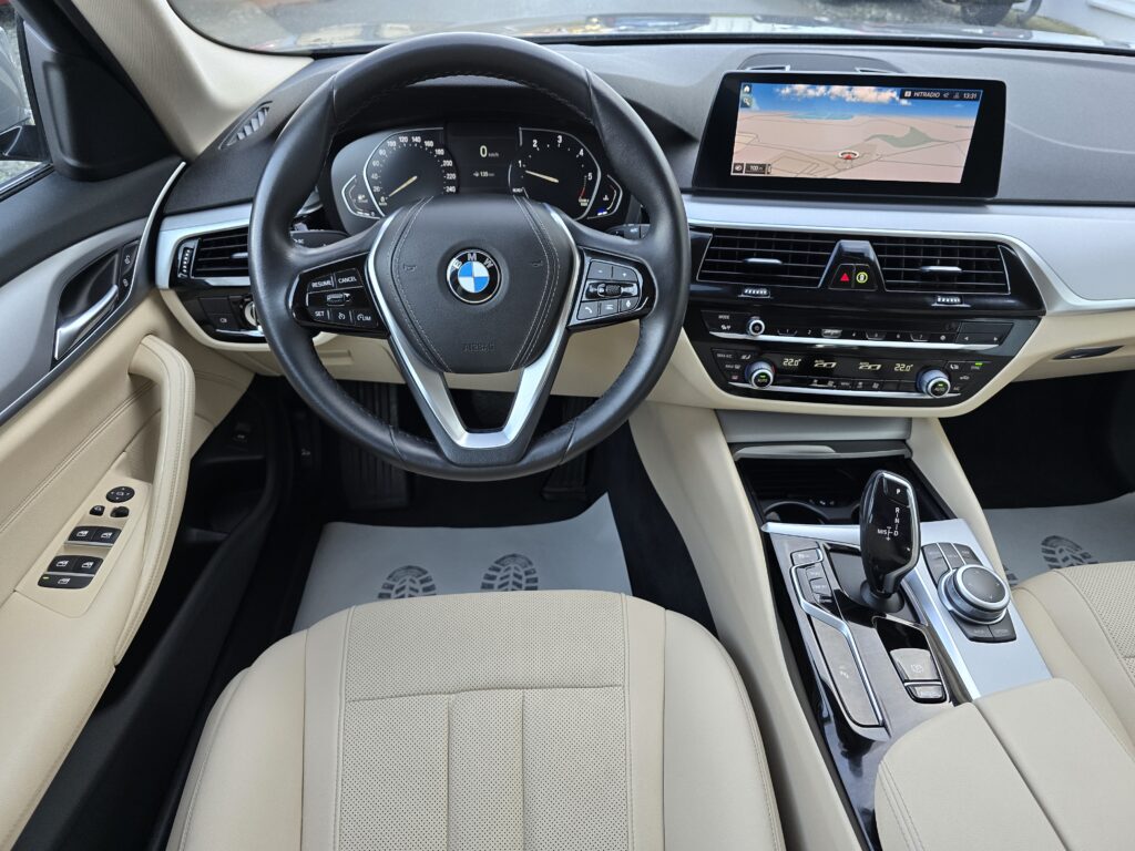 BMW 518d 110kW FACELIFT 2021 AUTOMAT LED + NAVI + PDC - DPH