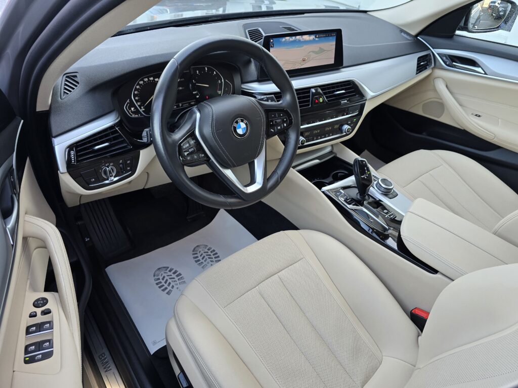 BMW 518d 110kW FACELIFT 2021 AUTOMAT LED + NAVI + PDC - DPH