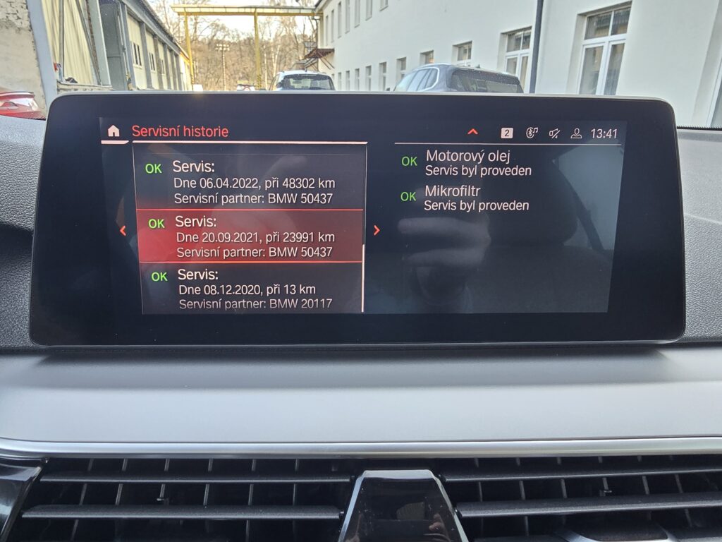 BMW 518d 110kW FACELIFT 2021 AUTOMAT LED + NAVI + PDC - DPH