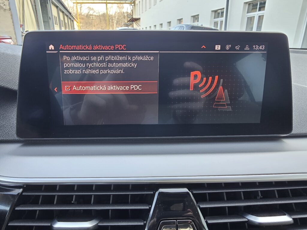BMW 518d 110kW FACELIFT 2021 AUTOMAT LED + NAVI + PDC - DPH