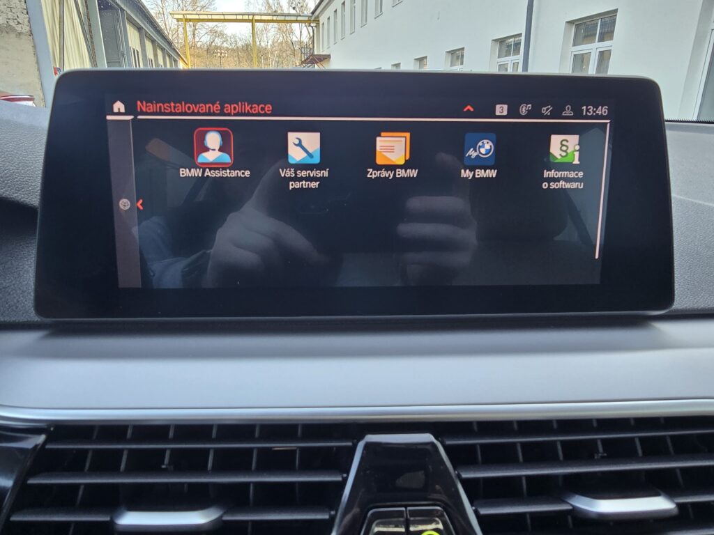 BMW 518d 110kW FACELIFT 2021 AUTOMAT LED + NAVI + PDC - DPH